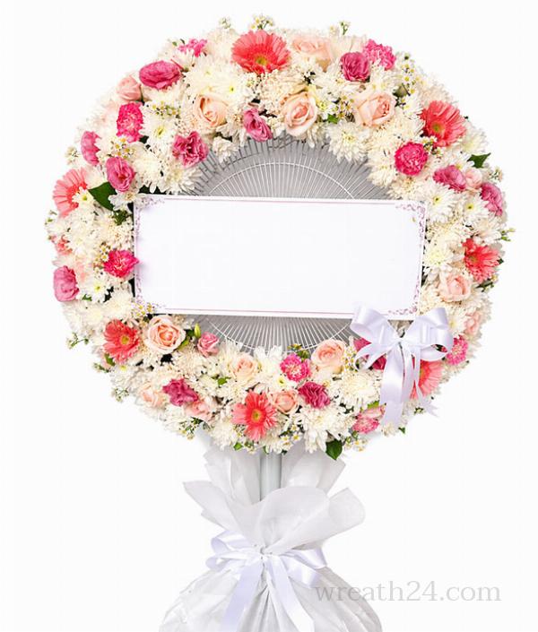 พวงหรีดพัดลมขนาดใหญ่ โดดเด่น เหมาะกับงานขนาดใหญ่